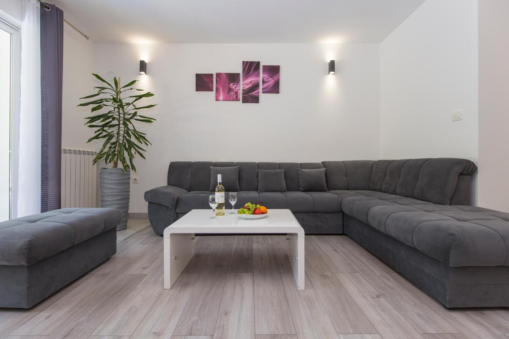 Holiday Home Rea Labin  Kültér fotó