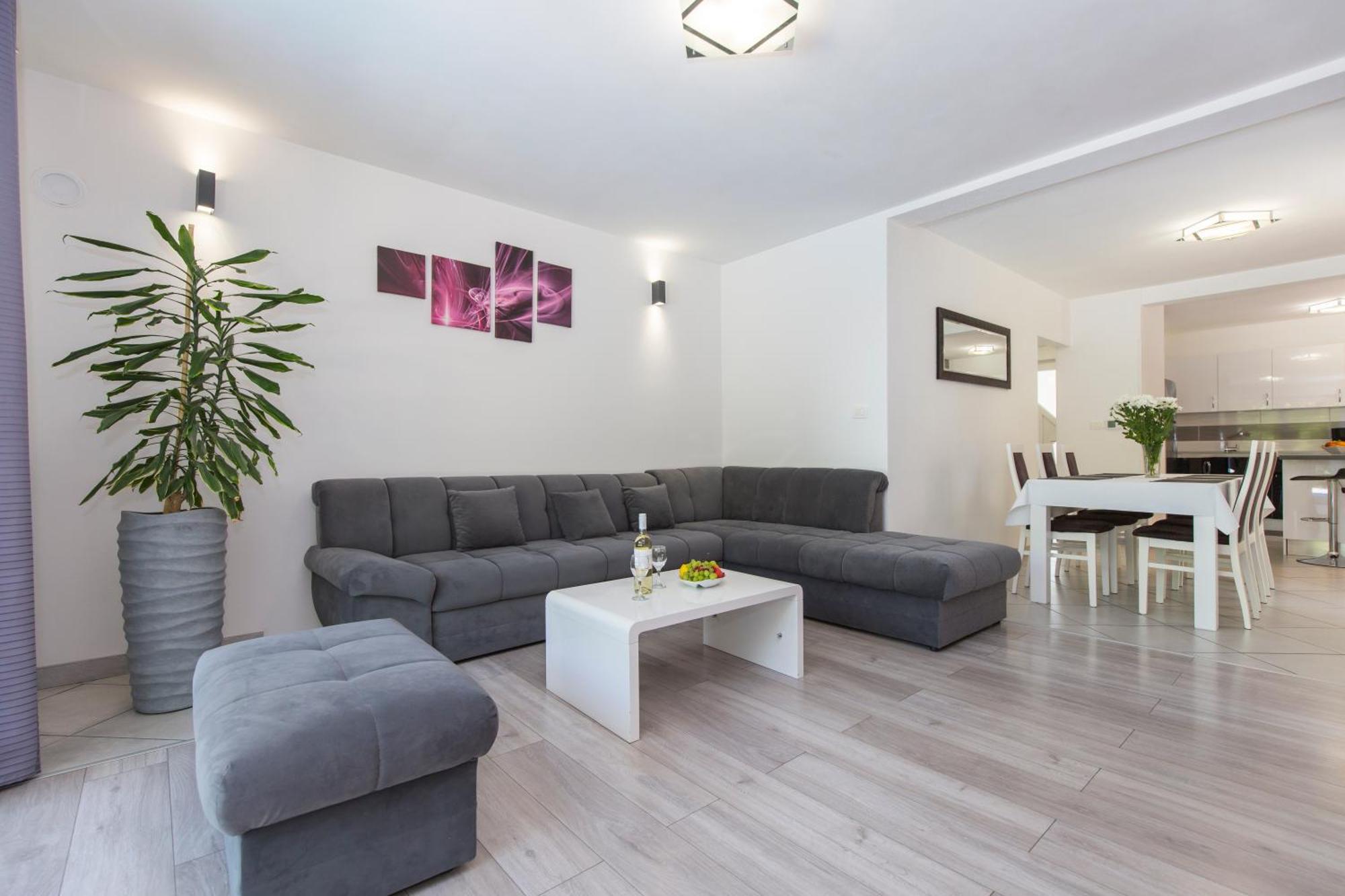 Holiday Home Rea Labin  Kültér fotó